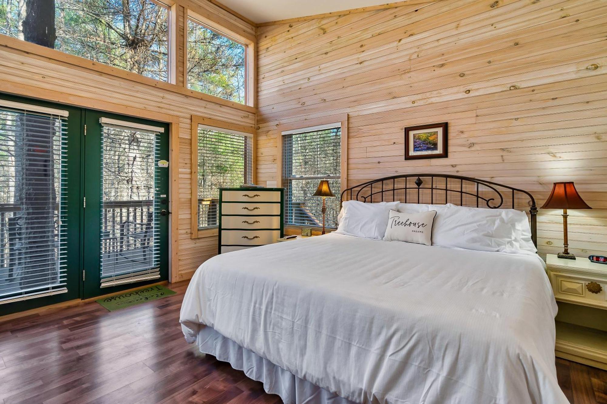 Rivers Edge Treehouses Robbinsville Esterno foto